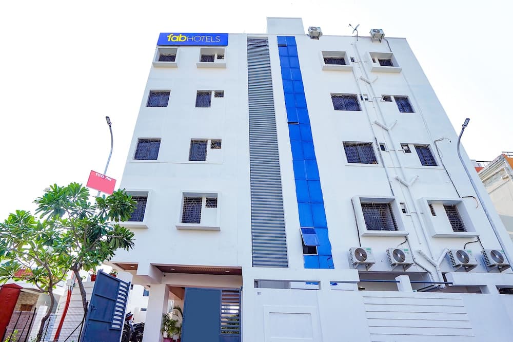 Fabexpress Yuva Inn