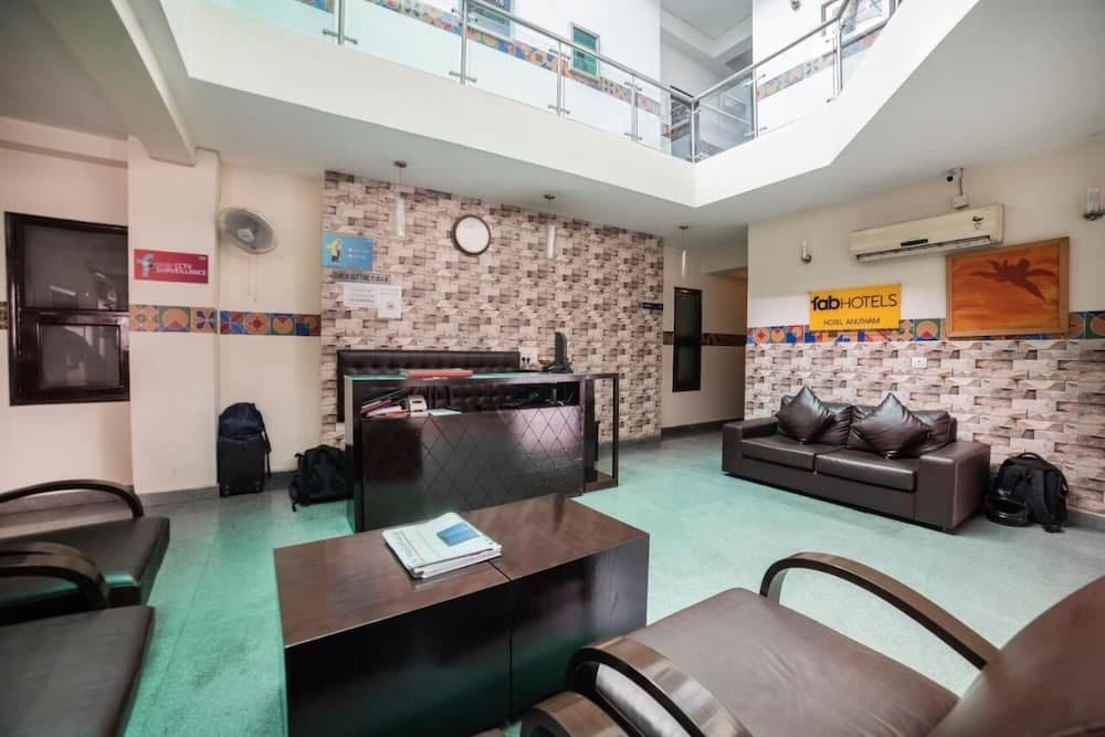 Hotel Diamond Tree Saket