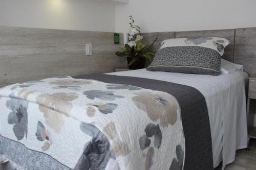 Ari Hotel