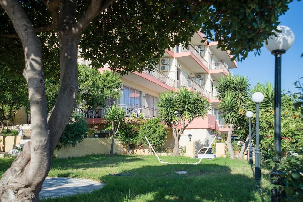 Hotel Milton