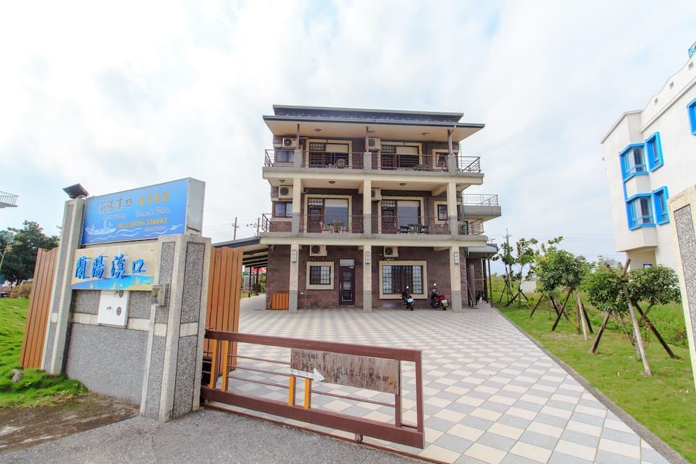 LANYANGbnb