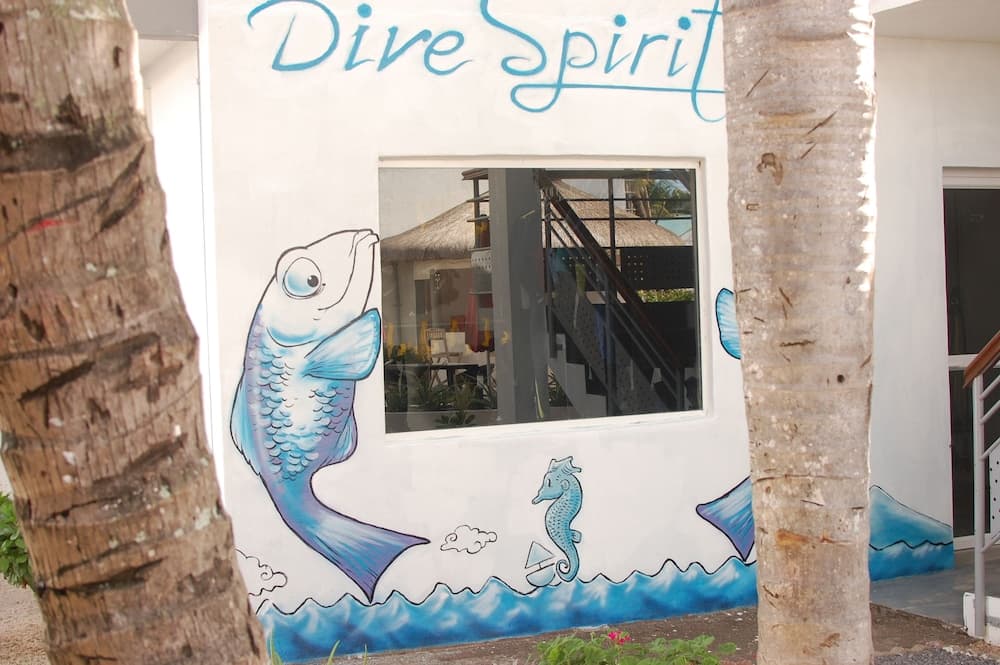 La Tonnelle