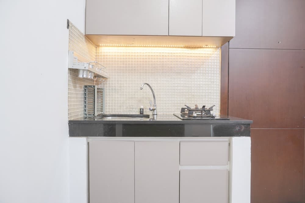 Elegant and Tidy 1BR Sky Terrace Apartment By Travelio