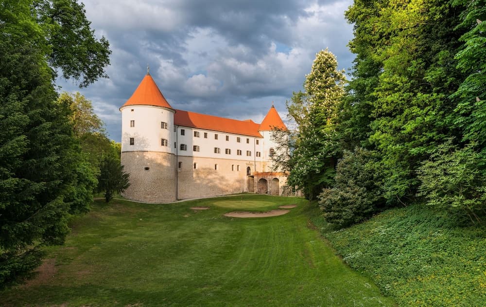 Castle Mokrice