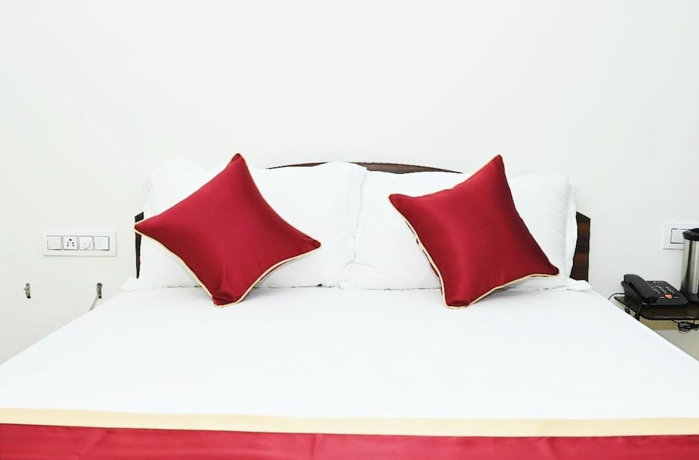 Hotel Skyee Residency Chandigarh