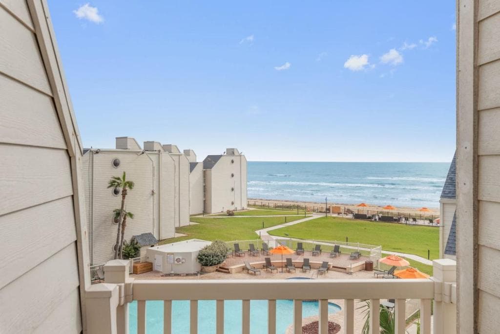 Epic Beachfront View Condo
