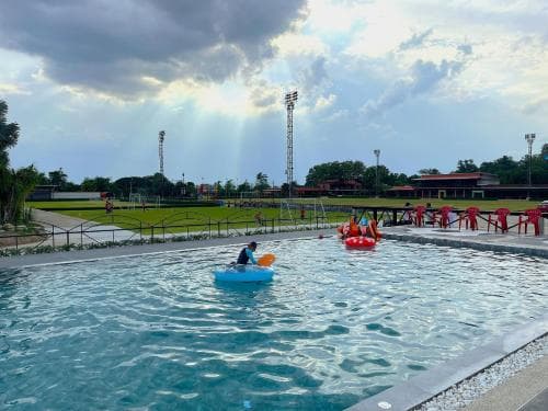 Yaowarate Sport Club and Resort ไร่เยาวเรศ
