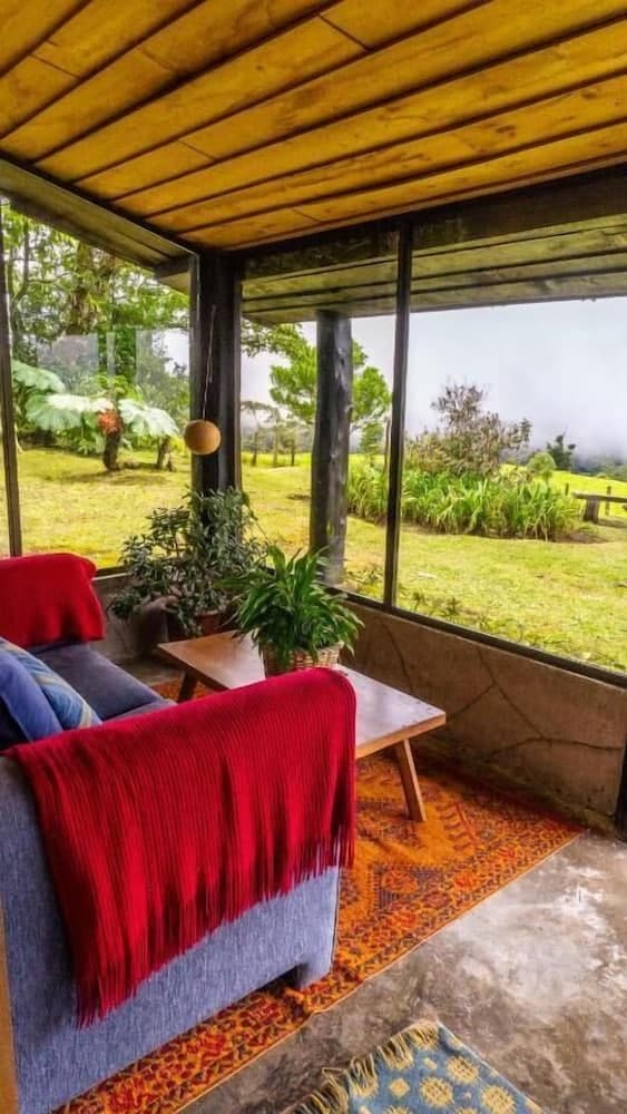 Poas Volcano Lodge