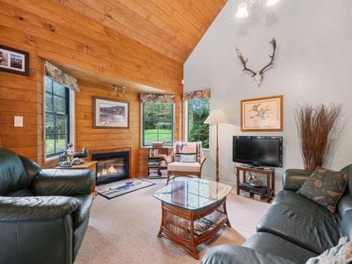 Tongariro Lodge