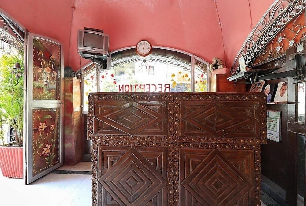 The Maurvi Inn