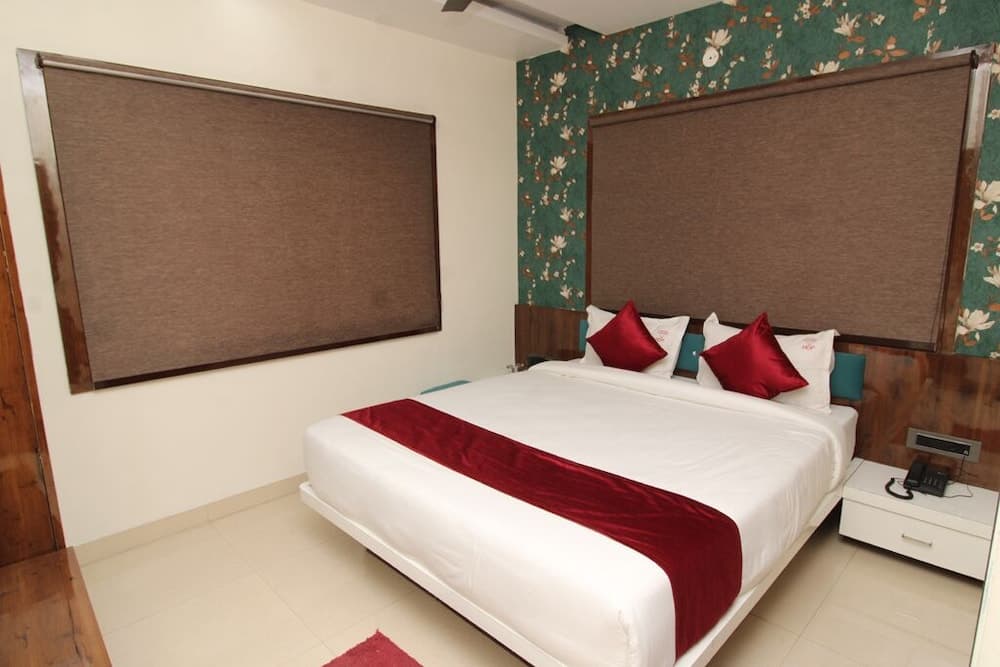 Hotel Diamond Palace