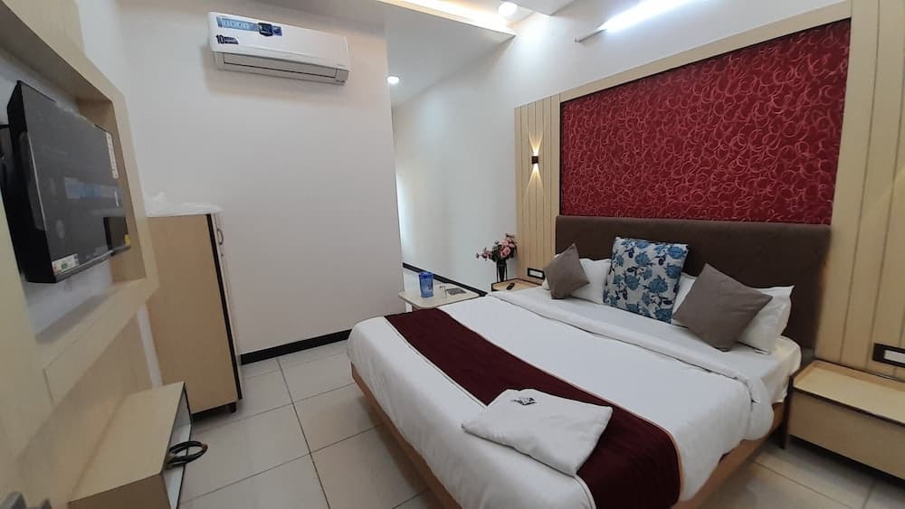 HOTEL SUN PALACE