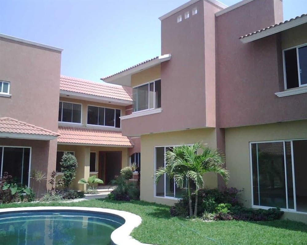 Suites El Conchal Ii