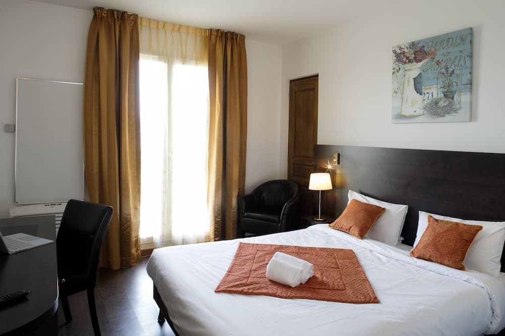 L Epi Hotel