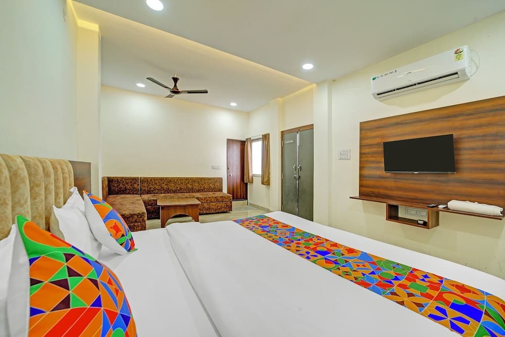 Fabhotel Ss Inn