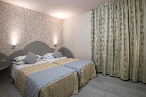 Marchi Hotel