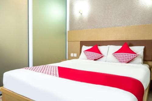 Capital O 664 Romance Hotel