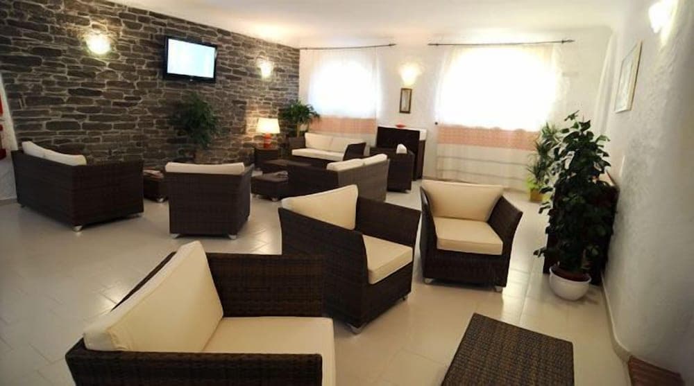 Hotel Cedrino