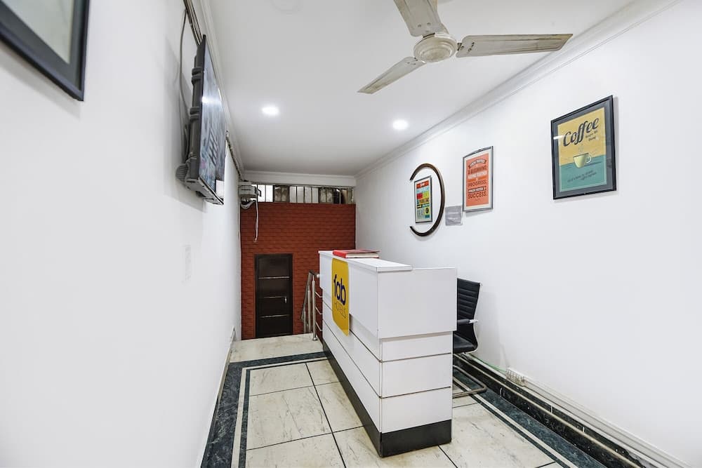 Fabhotel Golden Key