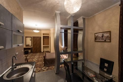 Premium Hotel