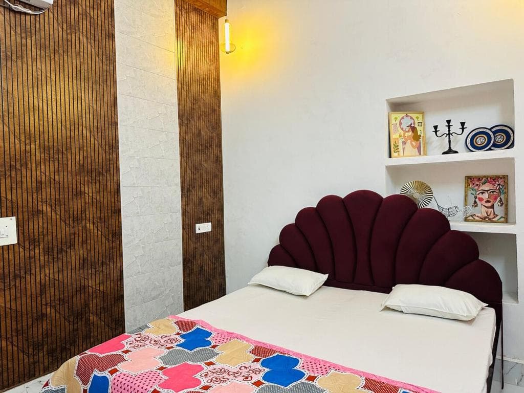 Kamaree-7BHK