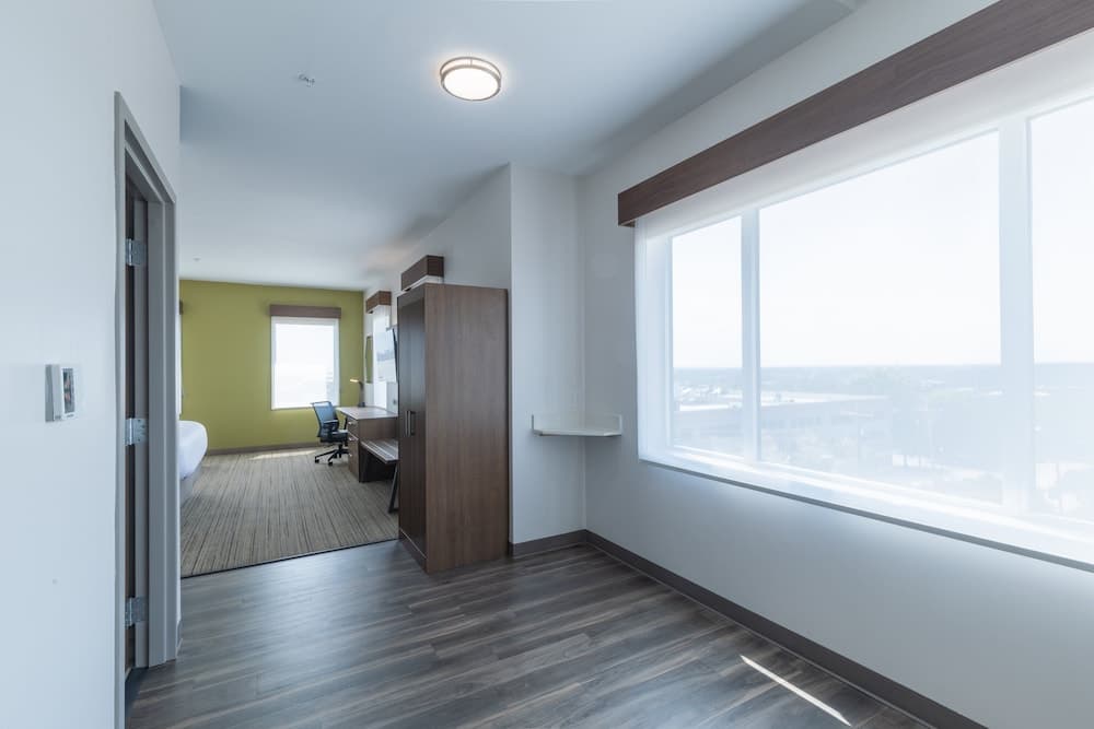 Holiday Inn Express & Suites Columbia Downtown The Vista by IHG