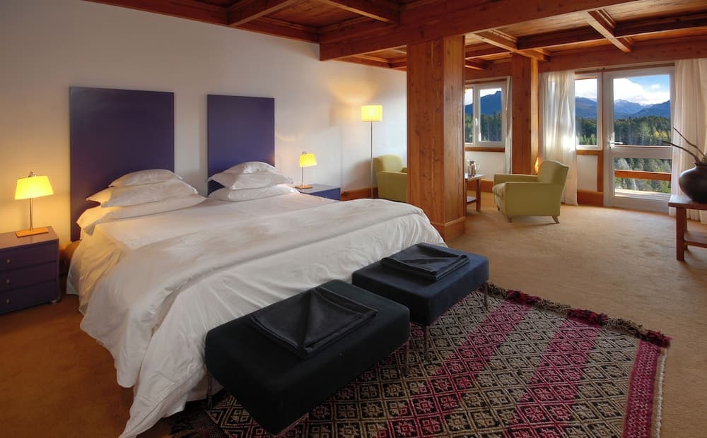Isla Victoria Lodge