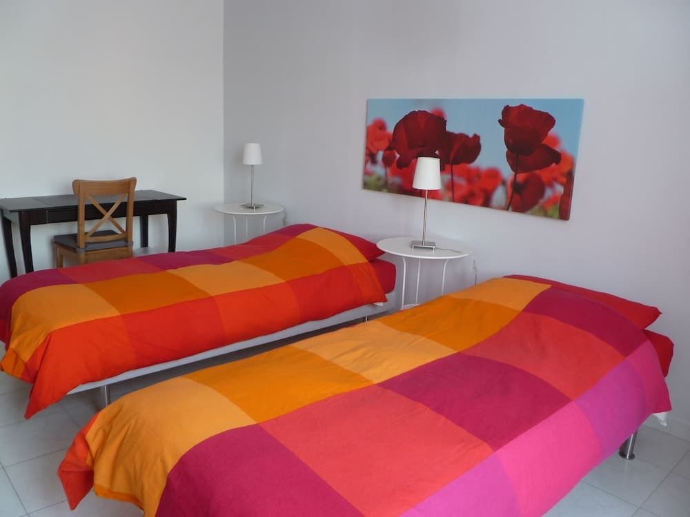 Happy Apartment