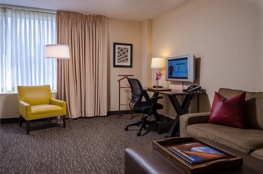 Beacon Hotel & Corporate Quarters