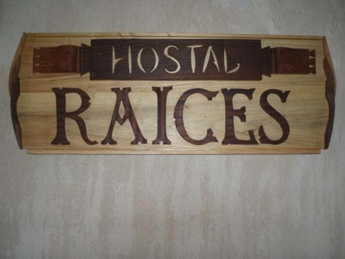 Hostal Raices