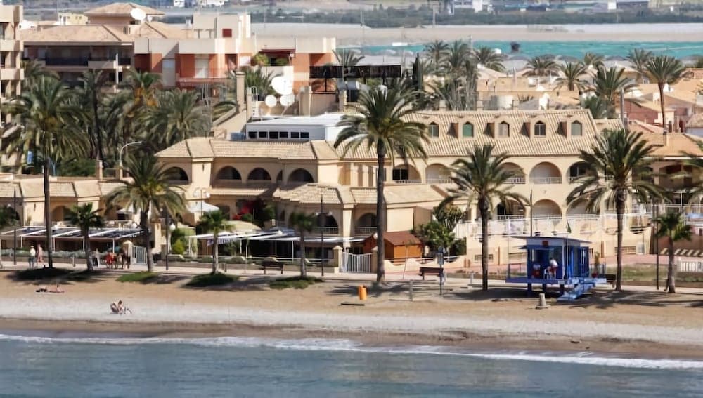 Hotel Playa Grande