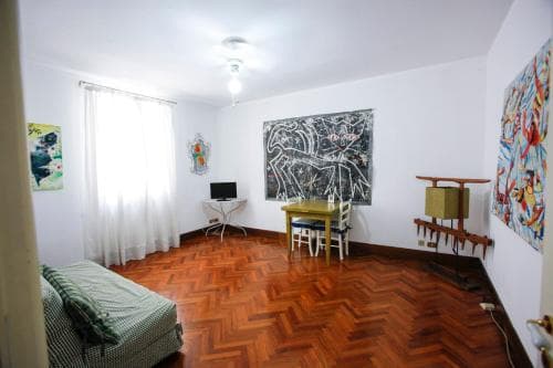 B&B Acàdemia