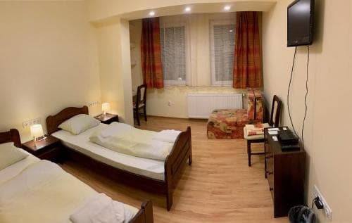 Aranykorona Hotel