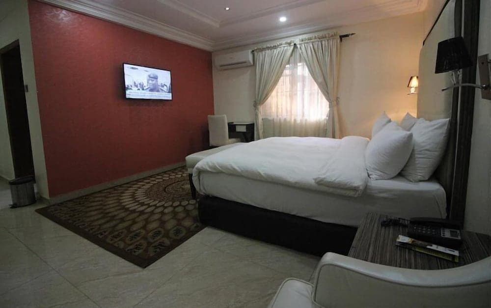 Adsuit Hotel