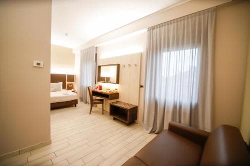 Hotel Diplomatic