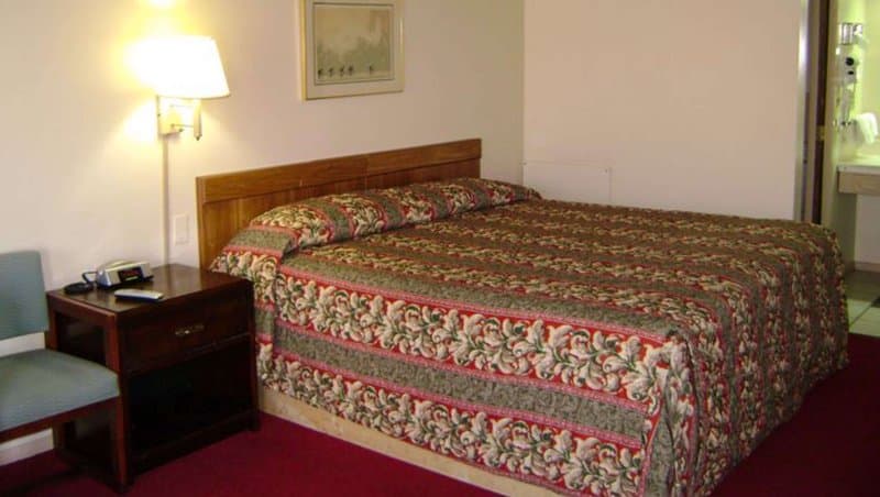 Tiffin Motel