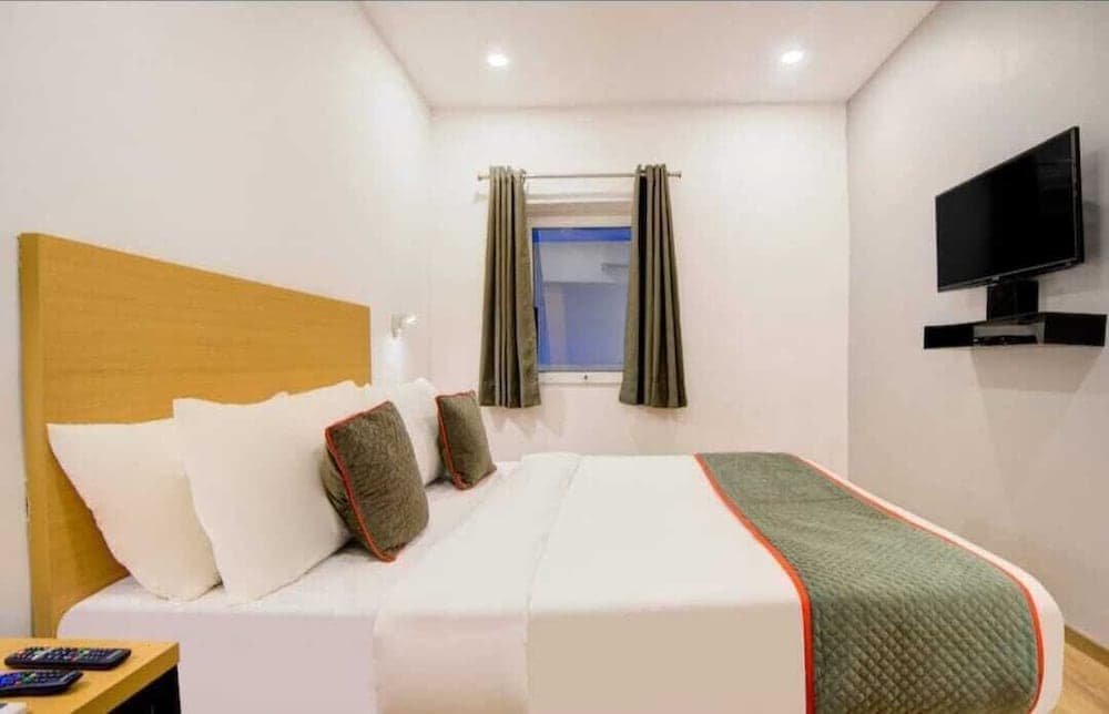 HOTEL VIVEK