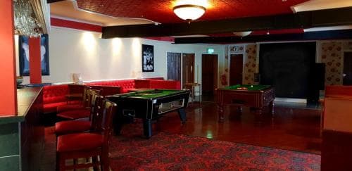 Sinatras Hotel