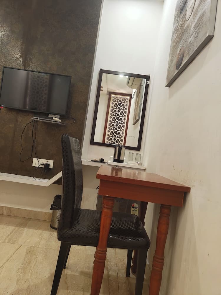hotel Ishaan Residency