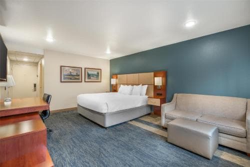 Best Western Plus Clocktower Inn