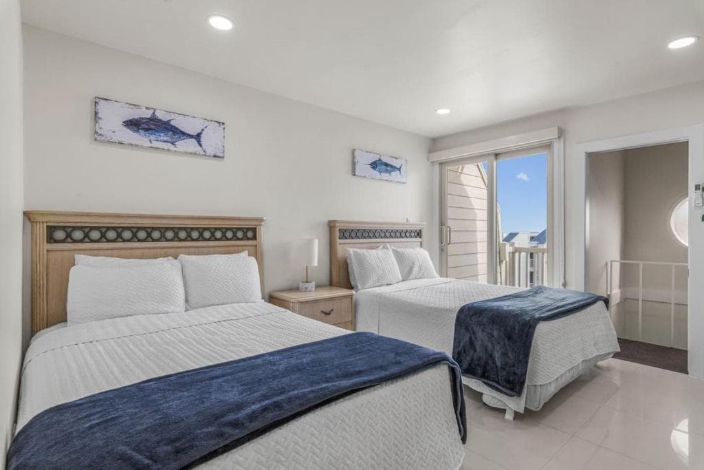 Epic Beachfront View Condo