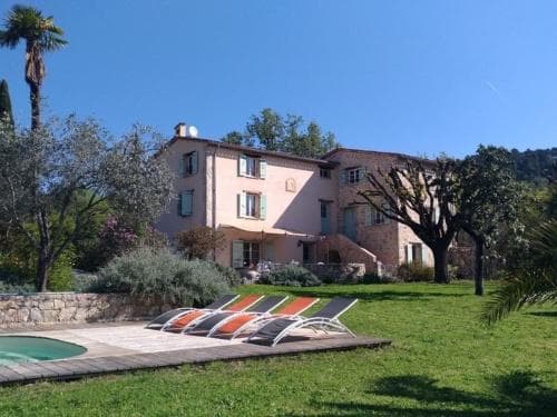 L escale Provencale
