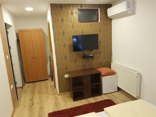 B&B Bazeni