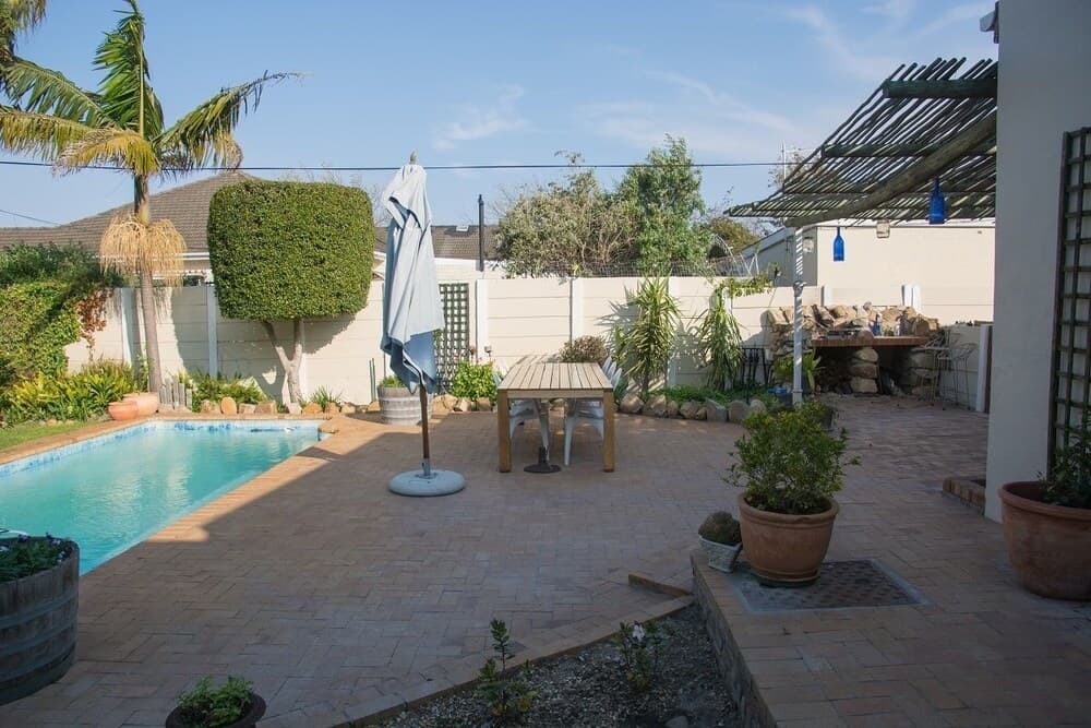 Pepper Cottages