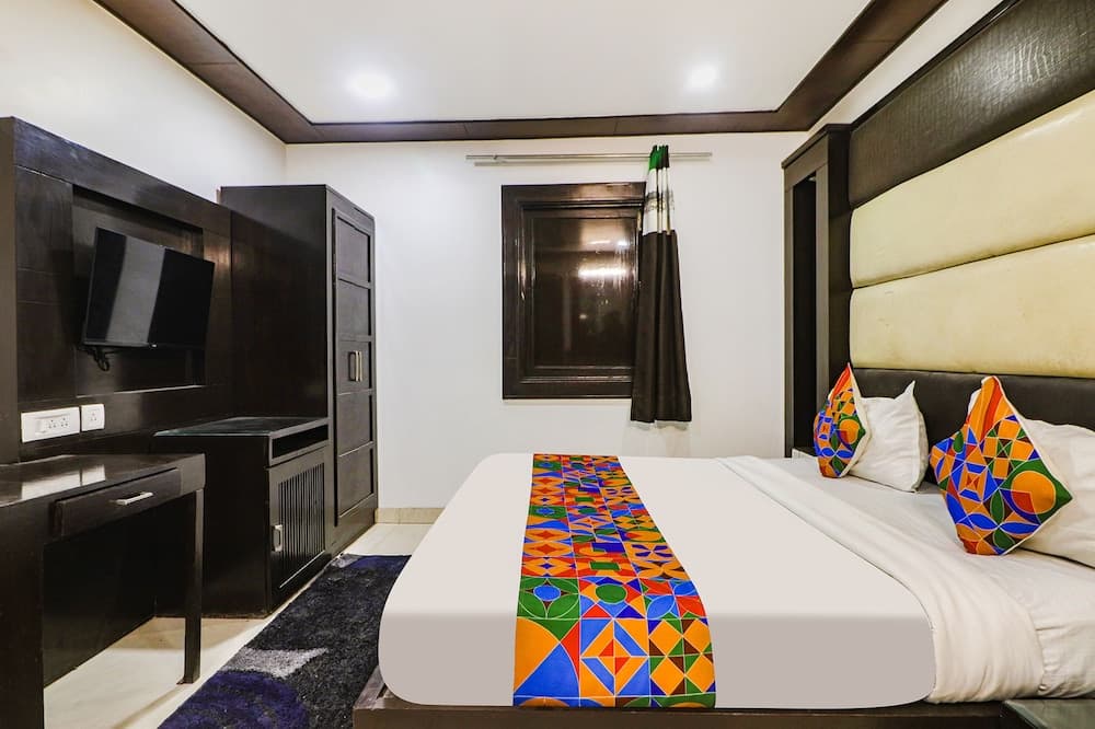FabHotel Rayplus