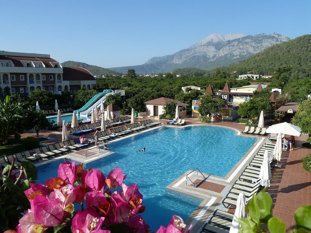 Viking Garden Hotel & Spa