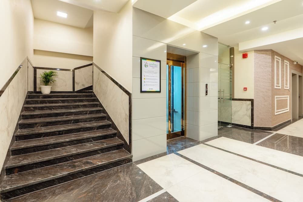 Treebo Premium Gateway Triveni