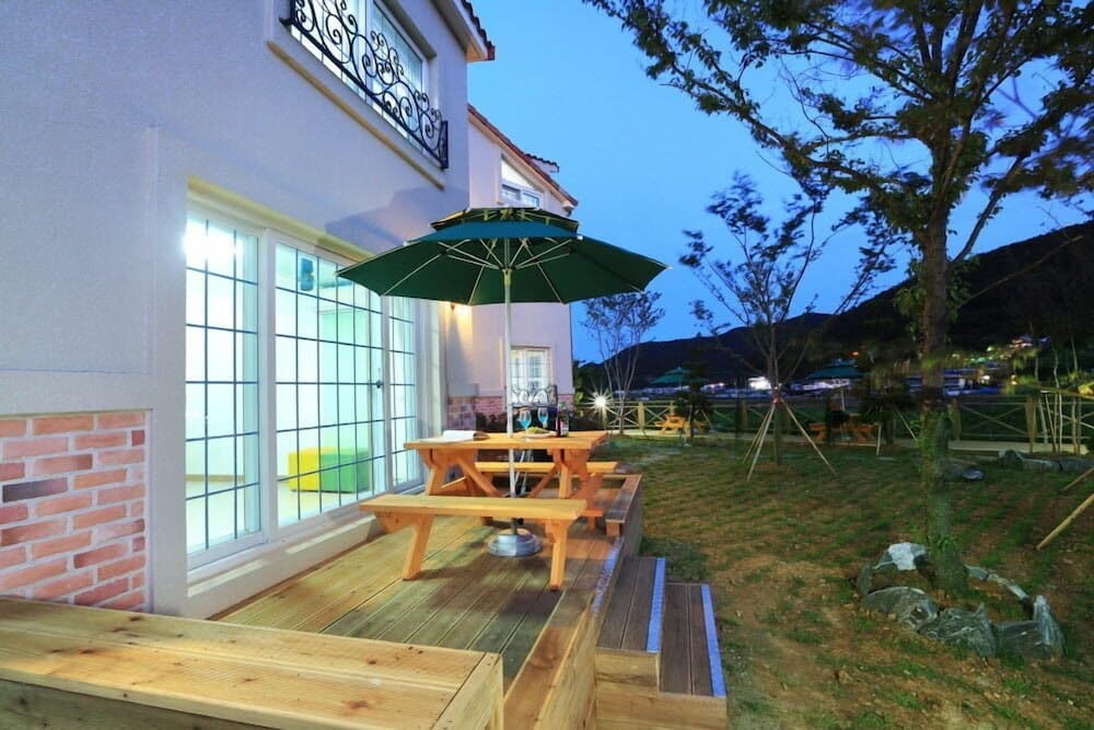Monami Pension