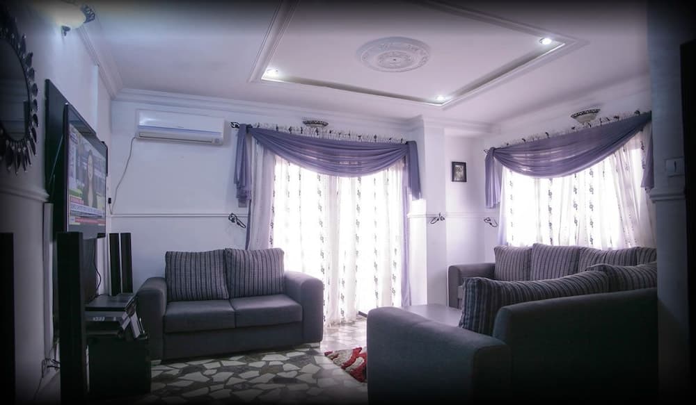 Super K Hotels