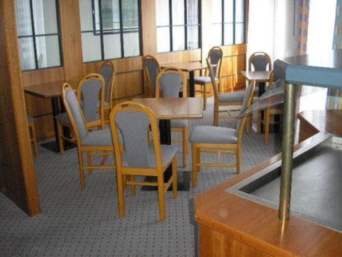 Buffet Hotel